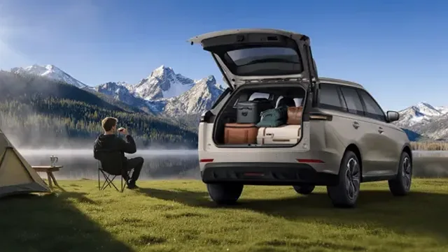 Spacious Trunk